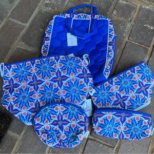 Cinda B Royal Bonita